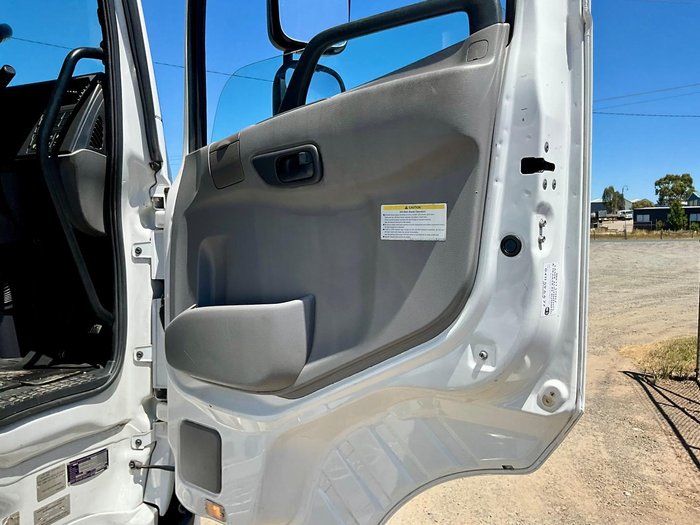2018 UD Quon 26-390 11Litre Ishift Only 186000 Klm $139000+Gst UD QUON 26-390 WHITE