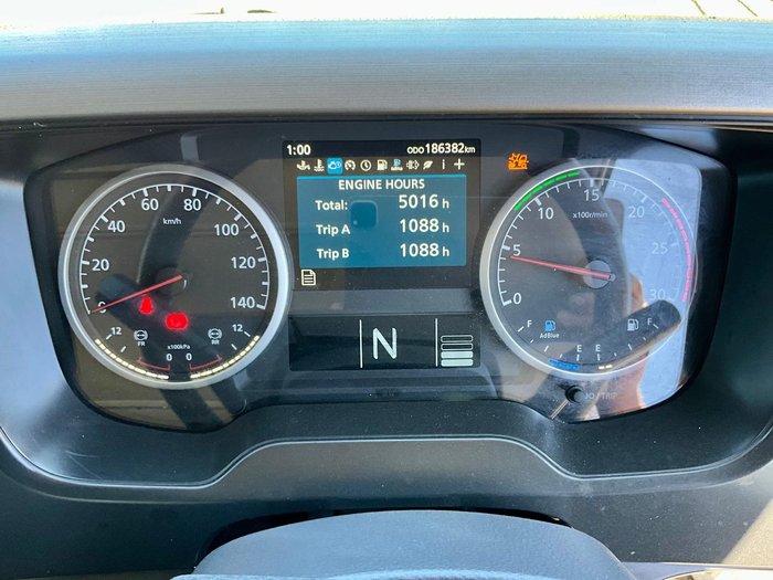 2018 UD Quon 26-390 11Litre Ishift Only 186000 Klm $139000+Gst UD QUON 26-390 WHITE