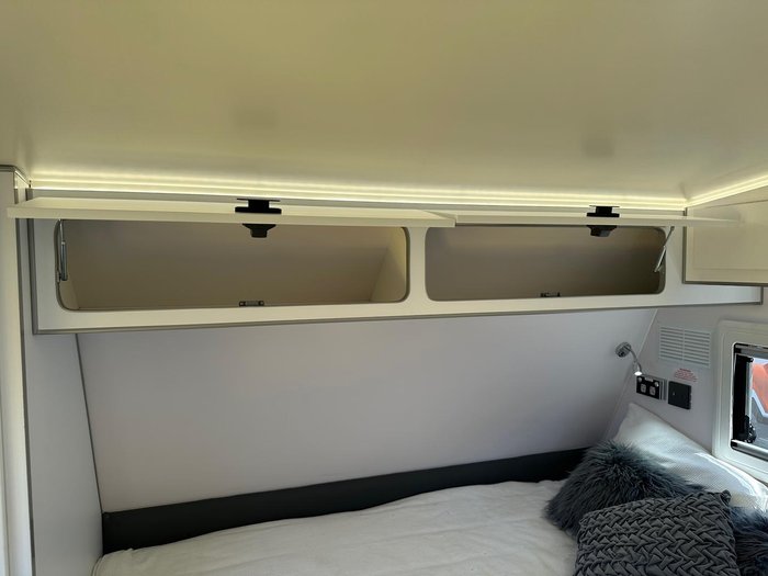 2025 JB Caravans 21'6 Scorpion Sting Bunk