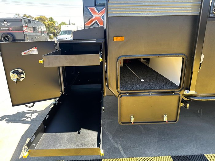 2025 JB Caravans Scorpion Sting 21'6 Family Bunk