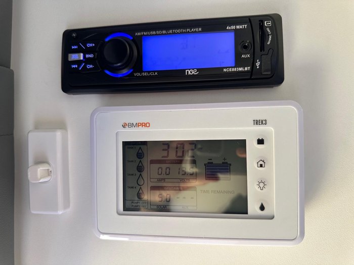 2025 JB Caravans Dirt Roader 20'8 Family Bunk