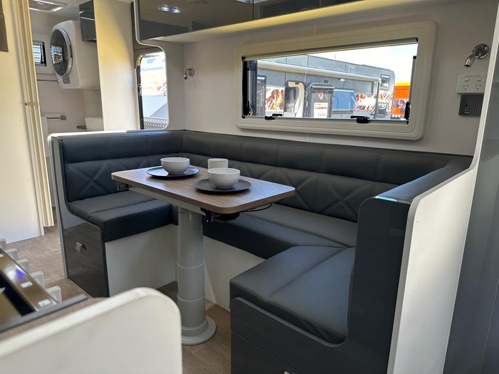 2025 JB Caravans 20'8 Dirt Roader Family Bunk