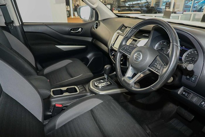 2021 Nissan Navara ST