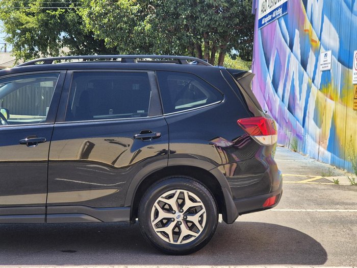 2023 Subaru Forester 2.5i