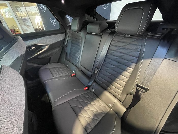 2024 Peugeot 3008 GT Premium Hybrid