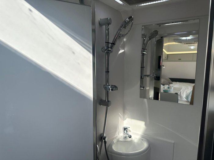 2025 JB Caravans Gator X 18' Family Bunk