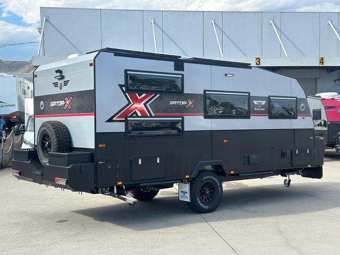 2025 JB Caravans 18' Gator X Family Bunk (Immediate Delivery)