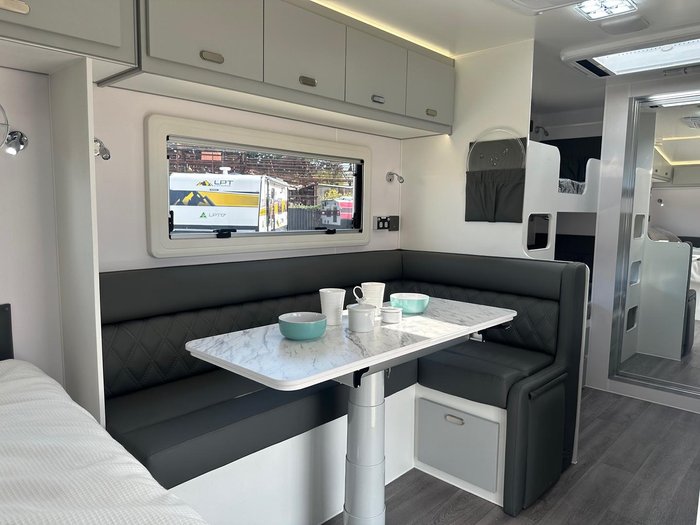 2025 JB Caravans 18' Gator X Family Bunk (Immediate Delivery)