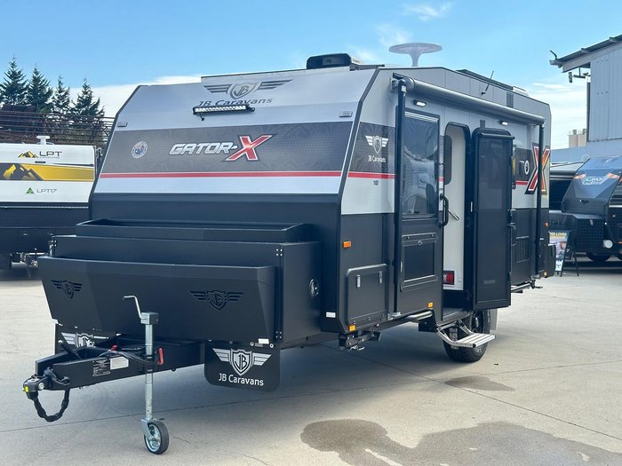 2025 JB Caravans 18' Gator X Family Bunk (Immediate Delivery)