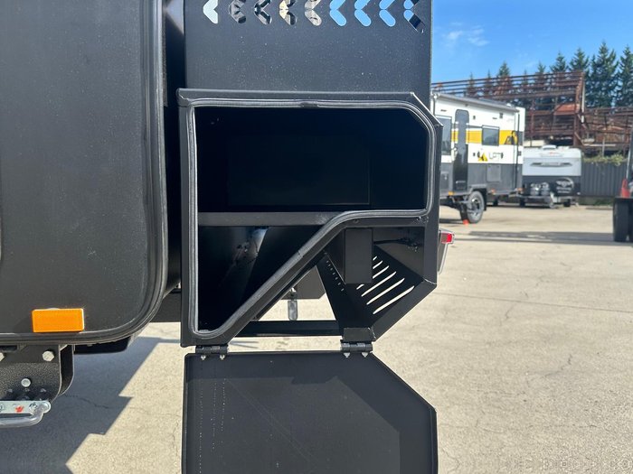 2025 JB Caravans Gator X 18' Family Bunk