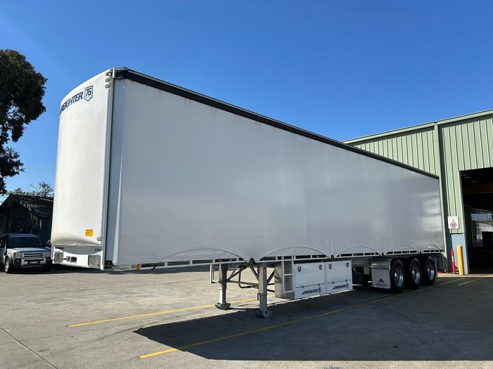 2021 Maxitrans St3 22 Pallet Sd Ezi-Liner R/T
