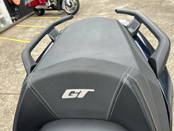2024 BMW Motorrad C 400 GT IMPERIAL BLUE METALLIC