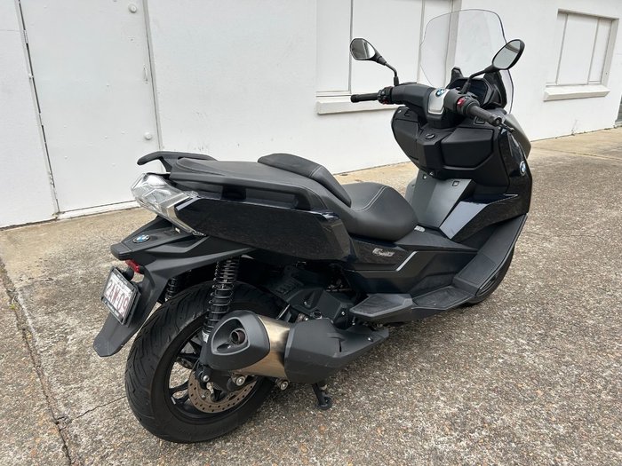 2024 BMW Motorrad C 400 GT IMPERIAL BLUE METALLIC