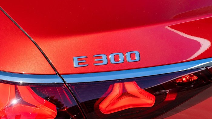 2023 Mercedes-Benz E-Class E300