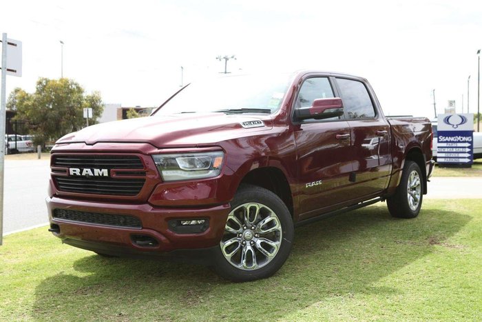 2024 RAM 1500 Laramie Sport RamBox