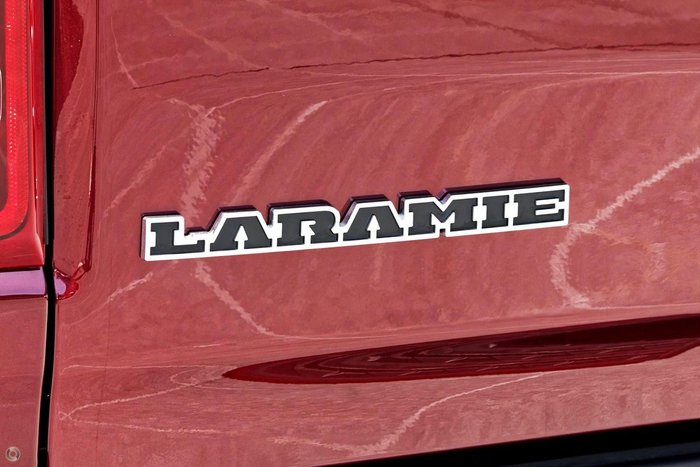 2024 RAM 1500 Laramie Sport RamBox