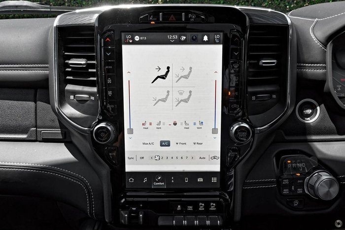 2024 RAM 1500 Laramie Sport RamBox