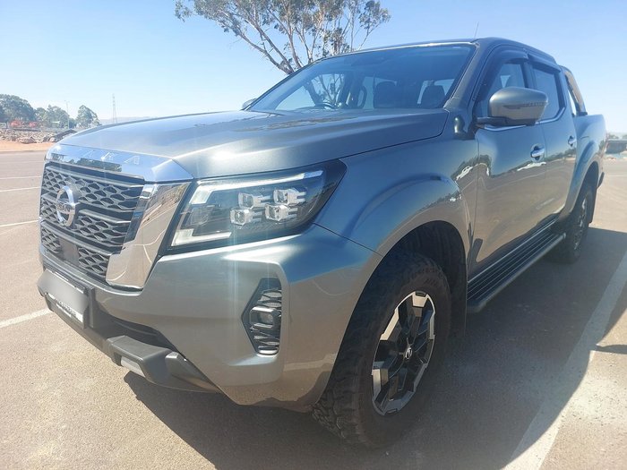 2021 Nissan Navara ST-X