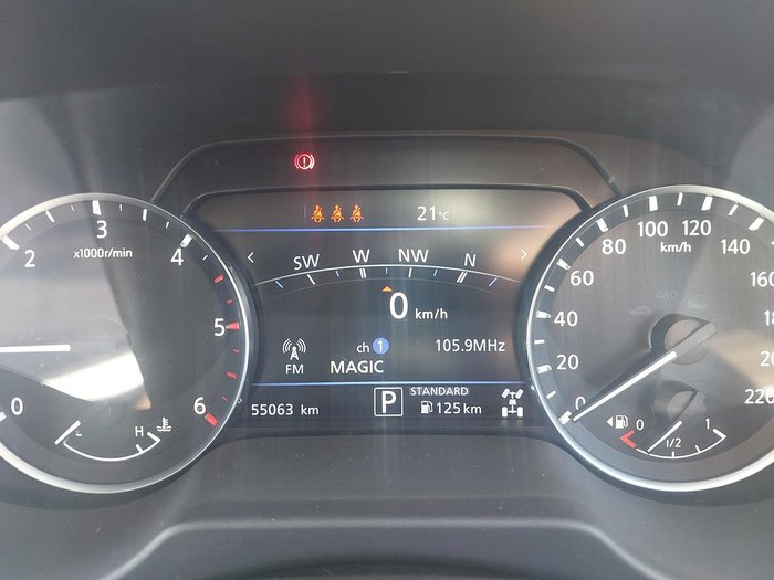 2021 Nissan Navara ST-X