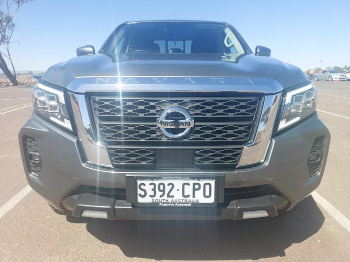 2021 Nissan Navara ST-X