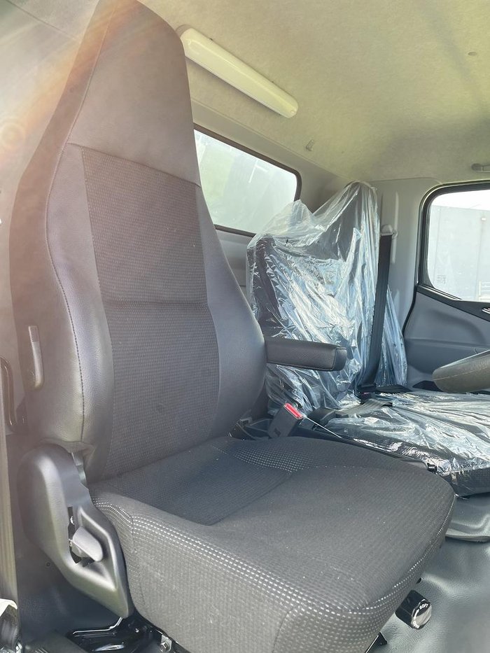 2025 Fuso Canter 515 Alloy Tray White