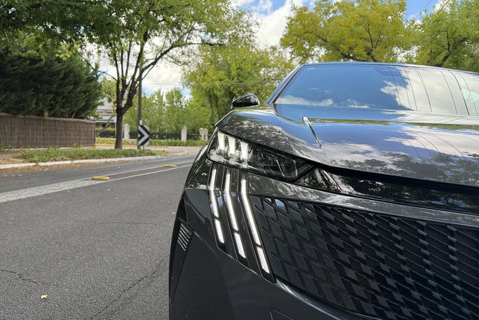 2024 Peugeot 3008 GT Premium Hybrid