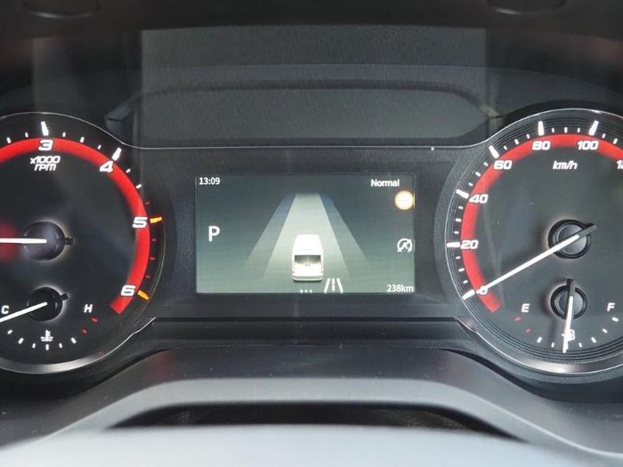 2024 LDV Deliver 9 