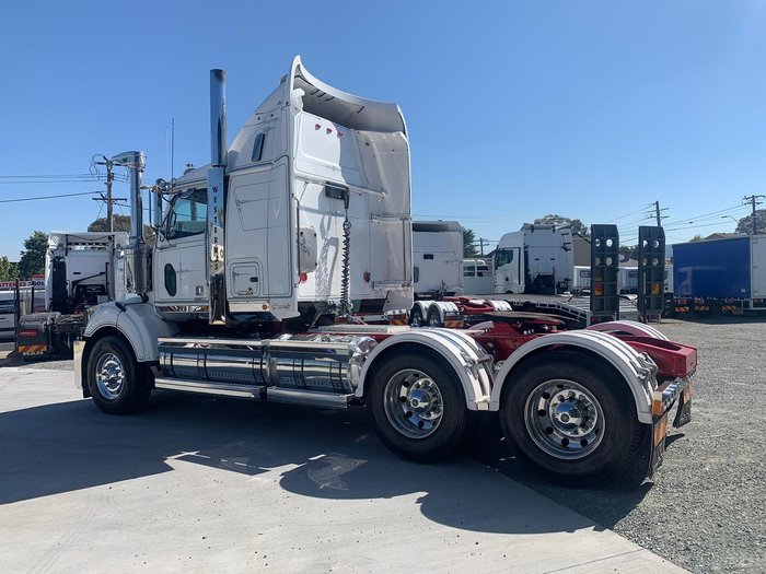 2018 Western Star 4864Fxb With 40
