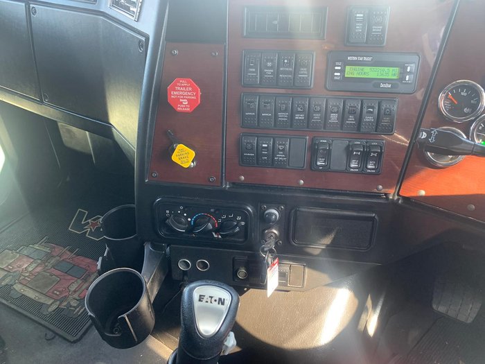 2018 Western Star 4864Fxb With 40