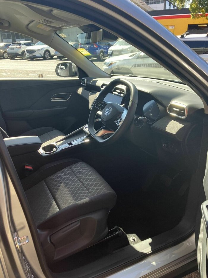 2024 MG ZS