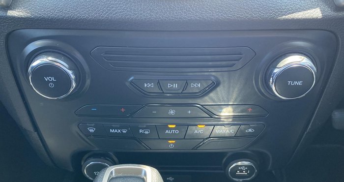 2021 Ford Everest Trend