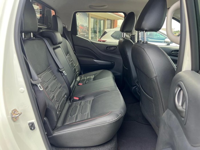 2023 Nissan Navara PRO-4X Warrior D23 MY23 4X4 Dual Range White Pearl