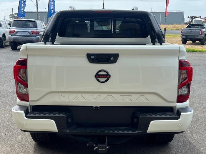 2023 Nissan Navara PRO-4X Warrior D23 MY23 4X4 Dual Range White Pearl