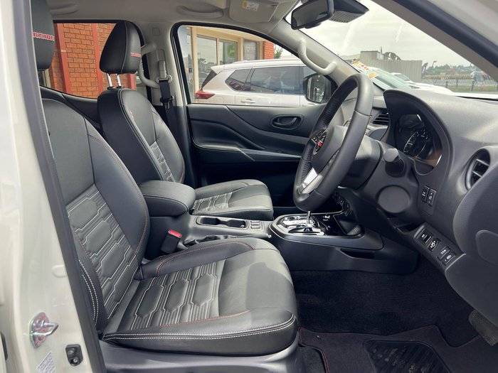 2023 Nissan Navara PRO-4X Warrior D23 MY23 4X4 Dual Range White Pearl