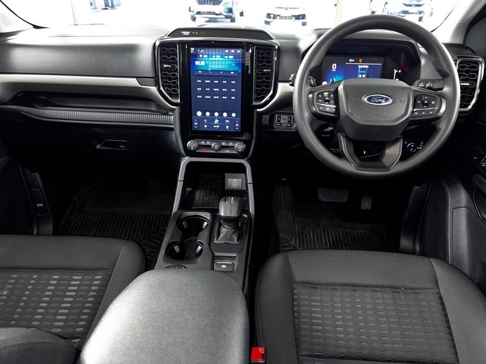 2024 Ford Everest Ambiente