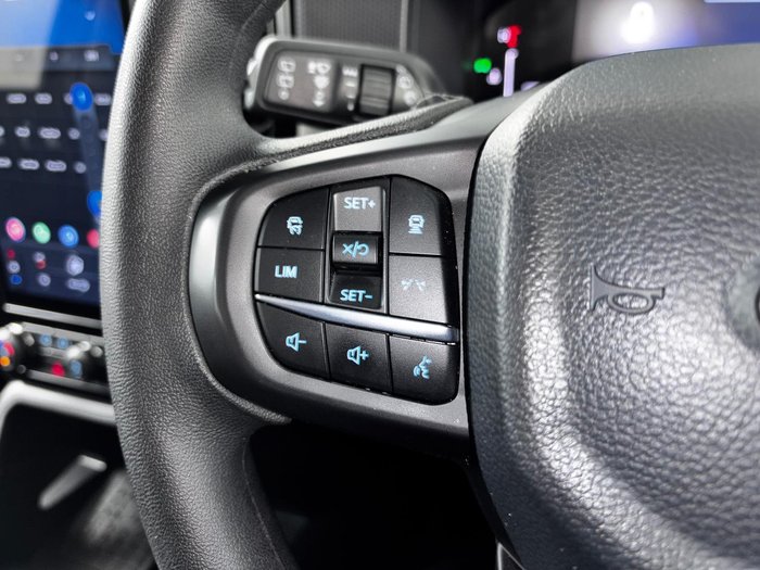 2024 Ford Everest Ambiente
