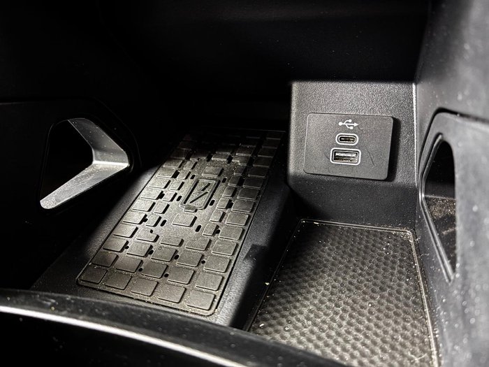 2024 Ford Everest Ambiente