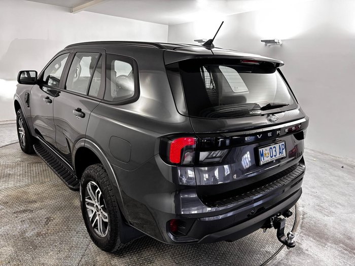2024 Ford Everest Ambiente