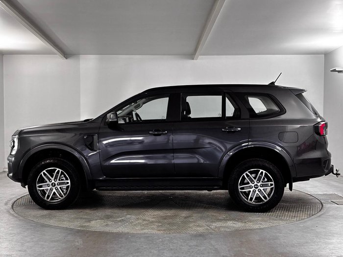 2024 Ford Everest Ambiente