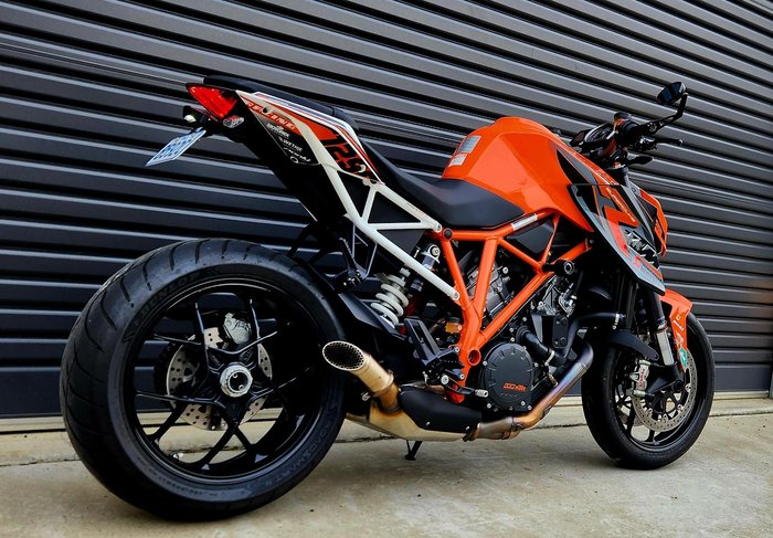2015 KTM 1290 Super Duke R Super Duke