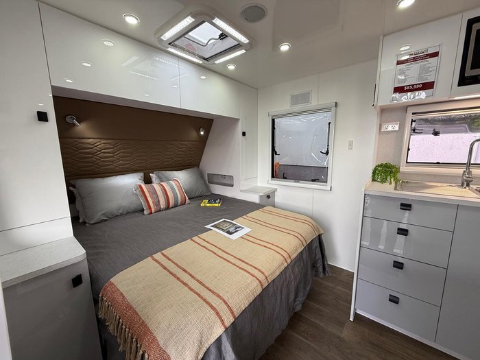 2025 Vivid Caravans Explorer 21 Family