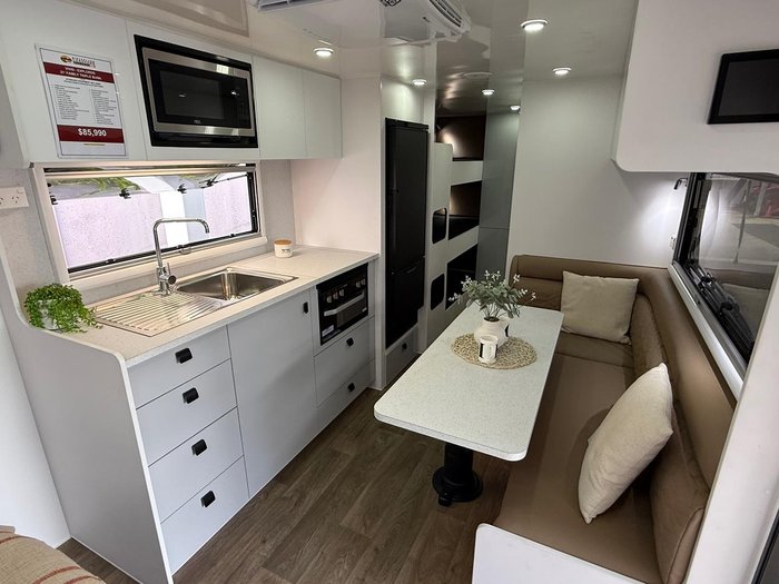 2025 Vivid Caravans Explorer 21 Family