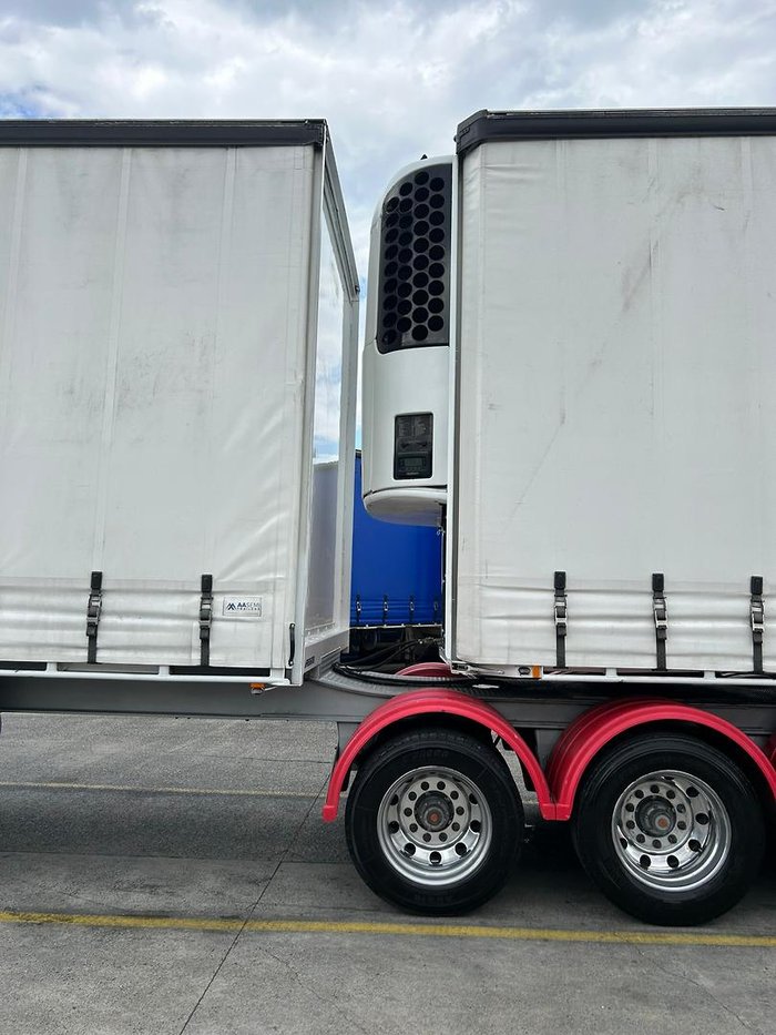 2005 Maxitrans St3 34 Pallet Refrigerated B Double