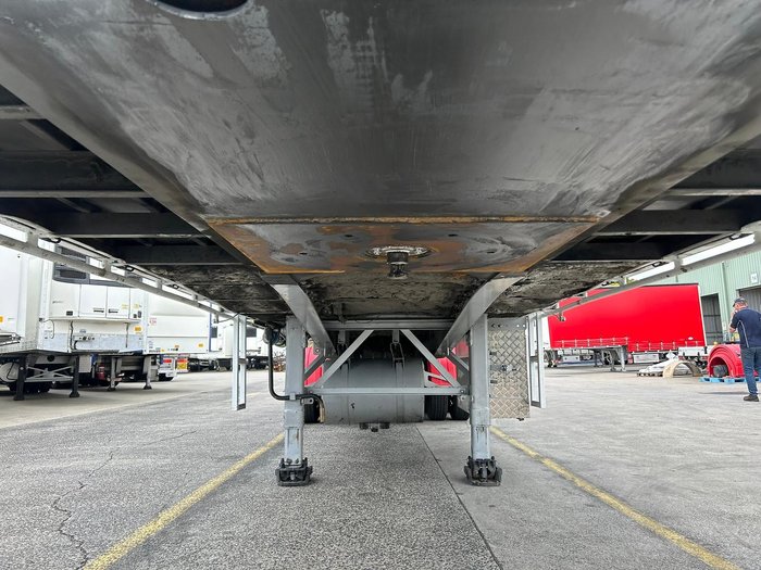 2005 Maxitrans St3 34 Pallet Refrigerated B Double