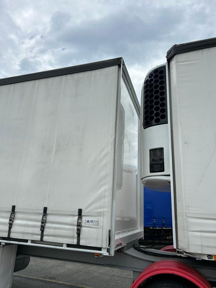 2005 Maxitrans St3 34 Pallet Refrigerated B Double