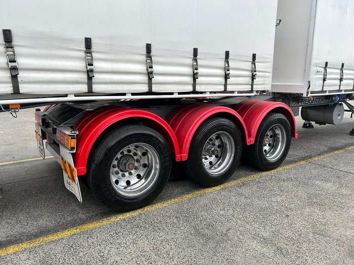 2005 Maxitrans St3 34 Pallet Refrigerated B Double