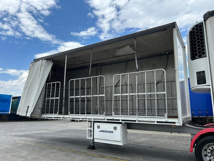 2005 Maxitrans St3 34 Pallet Refrigerated B Double 