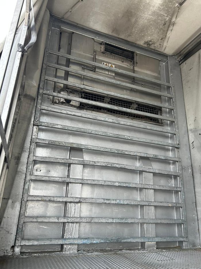 2005 Maxitrans St3 34 Pallet Refrigerated B Double