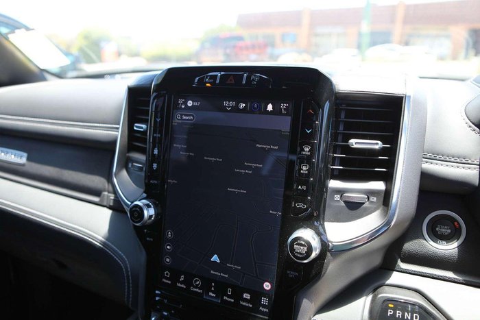 2024 RAM 1500 Laramie