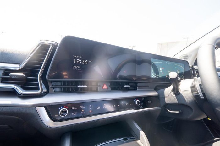 2024 Kia Sportage HEV SX